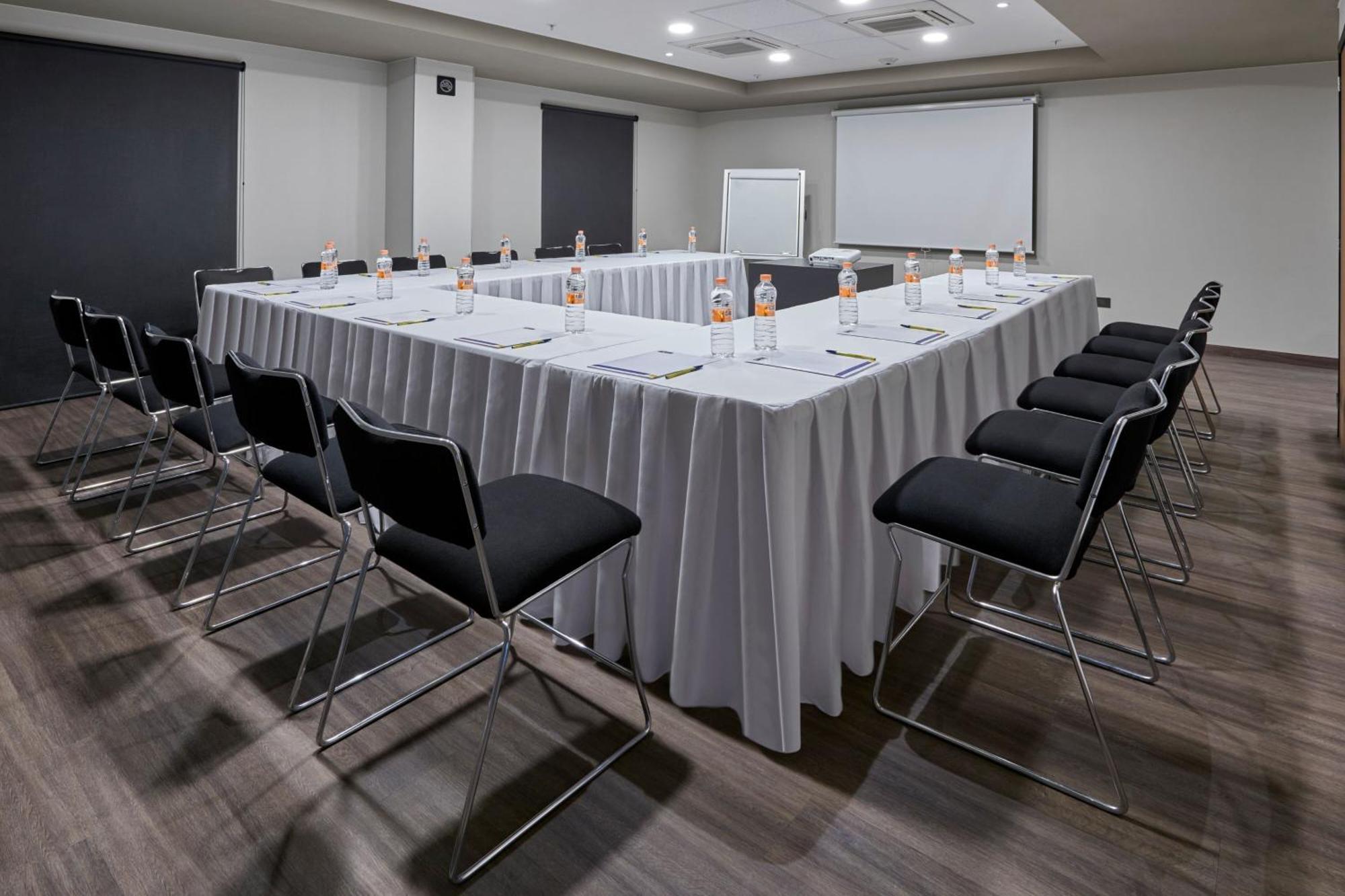 City Express By Marriott La Paz Εξωτερικό φωτογραφία